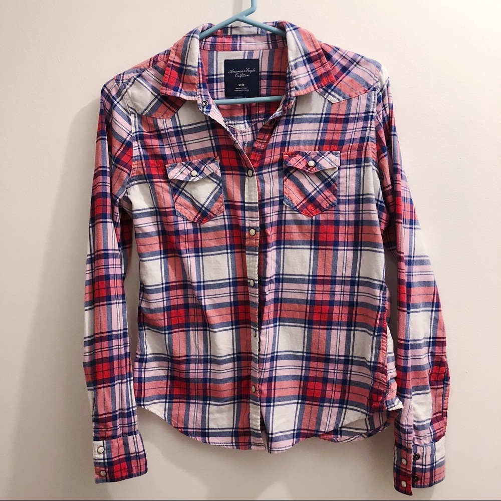 American Eagle plaid snap down flannel size medium